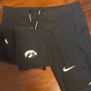 Nike Iowa Hawkeyes running leggings